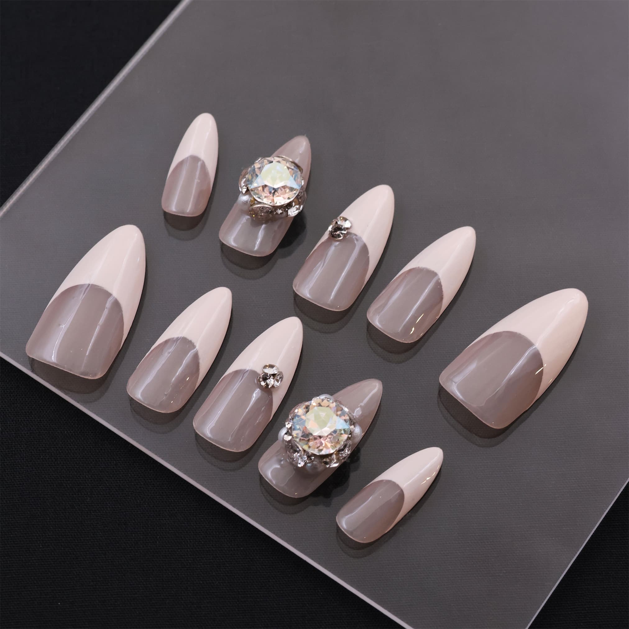 Medium Almond Pink Dimond Ring Press On Nails