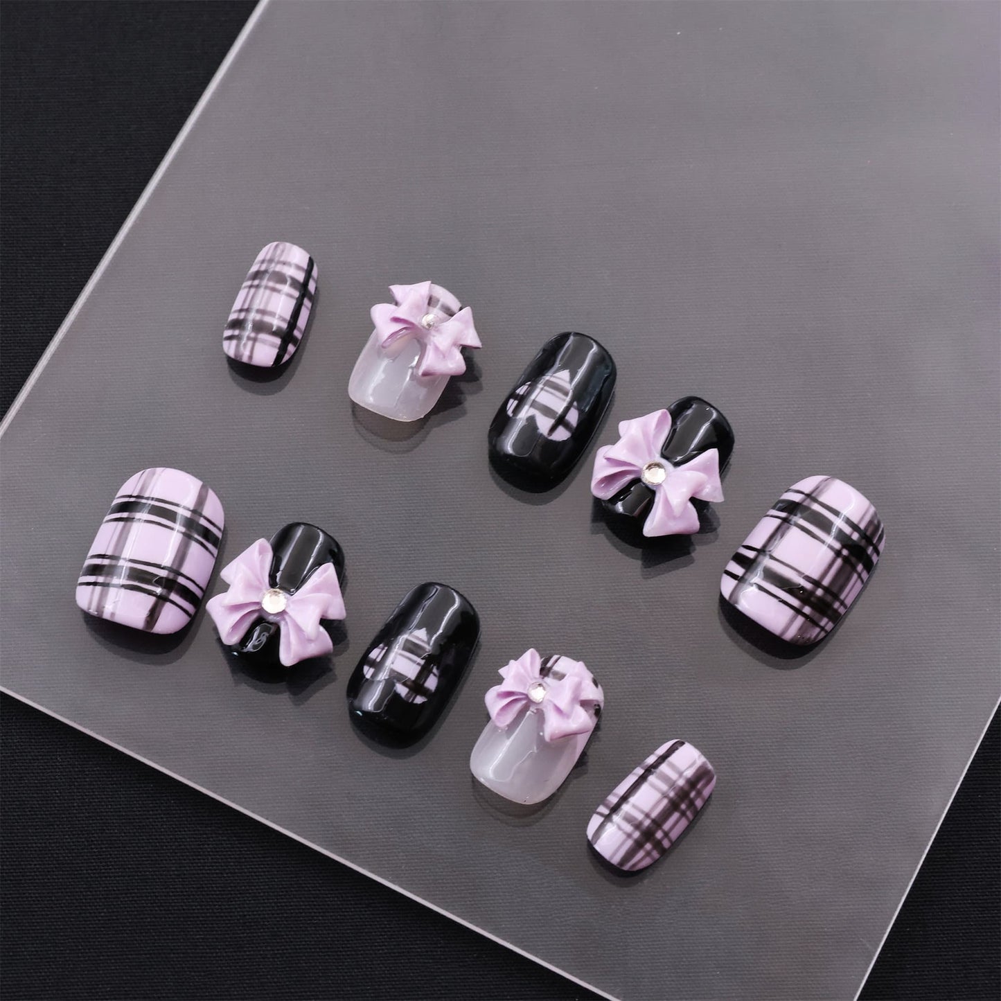 Short Squoval black Lolita Press On Nails